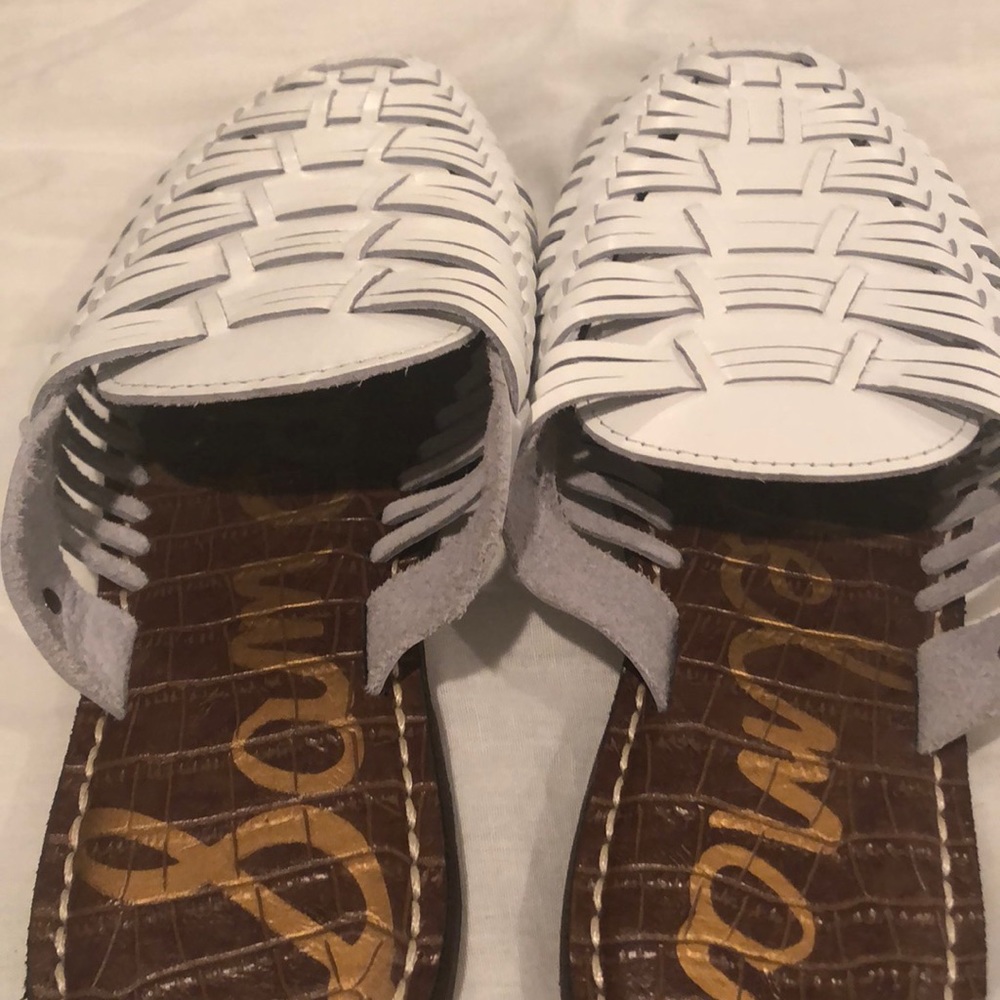 White mules